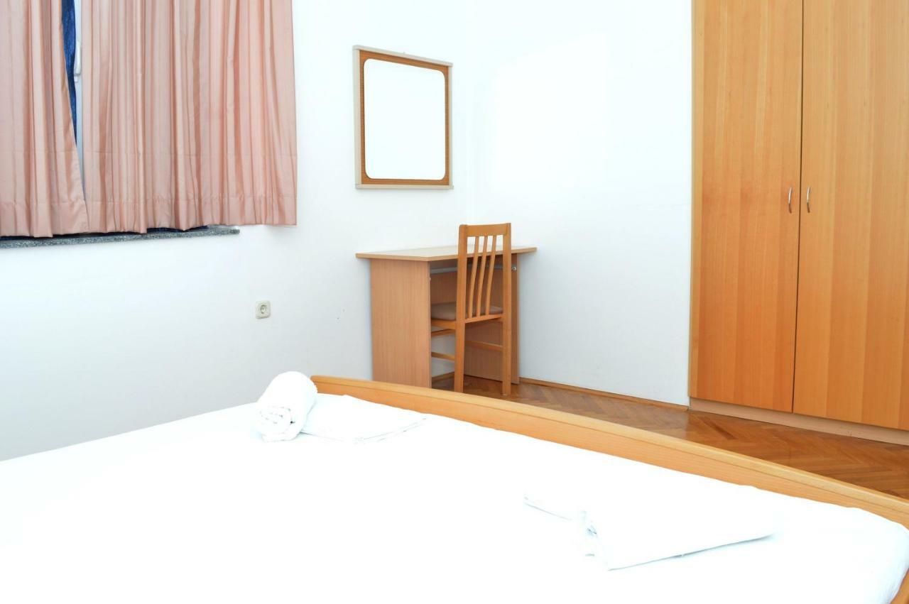 Apartmani Macak II โนวาลยา ภายนอก รูปภาพ